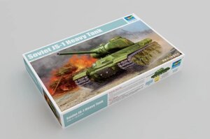 ІС-1. Збірна модель радянського важкого танка в масштабі 1/35. TRUMPETER 05587