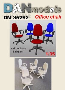 Аксесуари для діорам. Офісний стілець. 1/35 DANMODELS DM35292