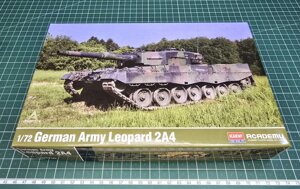 Leopard 2A4. Збірна модель танка у масштабі 1/72. ACADEMY 13428