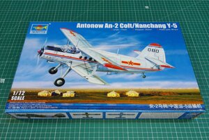 Модель радянського біплана Антонов Ан-2 / China Y-5. 1/72 TRUMPETER 01602