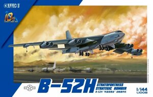 B-52H Boeing, Stratofortress. Сборная модель бомбардировщика в масштабе 1/144. GREAT WALL HOBBY L1008 в Запорожской области от компании Хоббинет - сборные модели