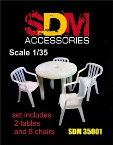 Столи, стільці (2 + 8 шт.). Аксесуари для діорам. 1/35 SDM 35001