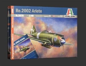 Re. 2002 Ariete. Збірна модель італійського штурмового літака в масштабі 1/48. ITALERI 2670