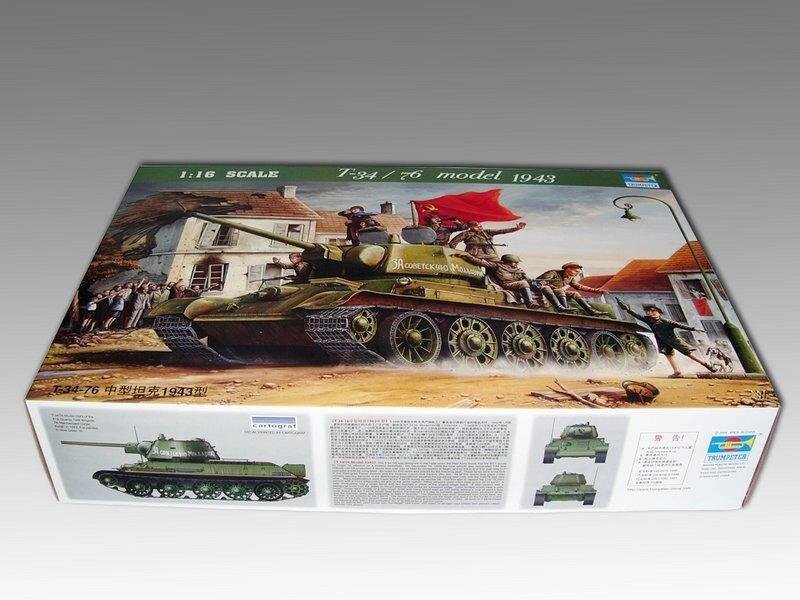 Т-34/76 радянський танк зразка 1943 р Збірна пластикова модель в масштабі 1:35. TRUMPETER 00903 - вибрати