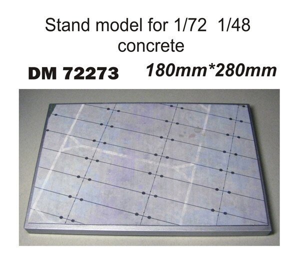 Підставка під моделі (тема - Стара бетонка. Стоянка літака). 1/72 DANMODELS DM7273 від компанії Хоббінет - збірні моделі - фото 1