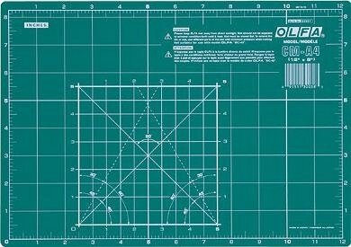 Самовостанавлівающійся килимок для різання А4 (товщина 2 мм.). OLFA CM-A4 від компанії Хоббінет - збірні моделі - фото 1