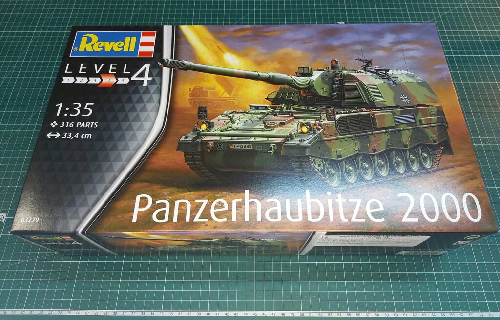 САУ Panzerhaubitze 2000. Збірна модель у масштабі 1/35. REVELL 03279 від компанії Хоббінет - збірні моделі - фото 1