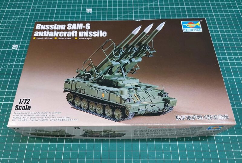 Сборная модель советской зенитно-ракетной установки САМ-6. 1/72