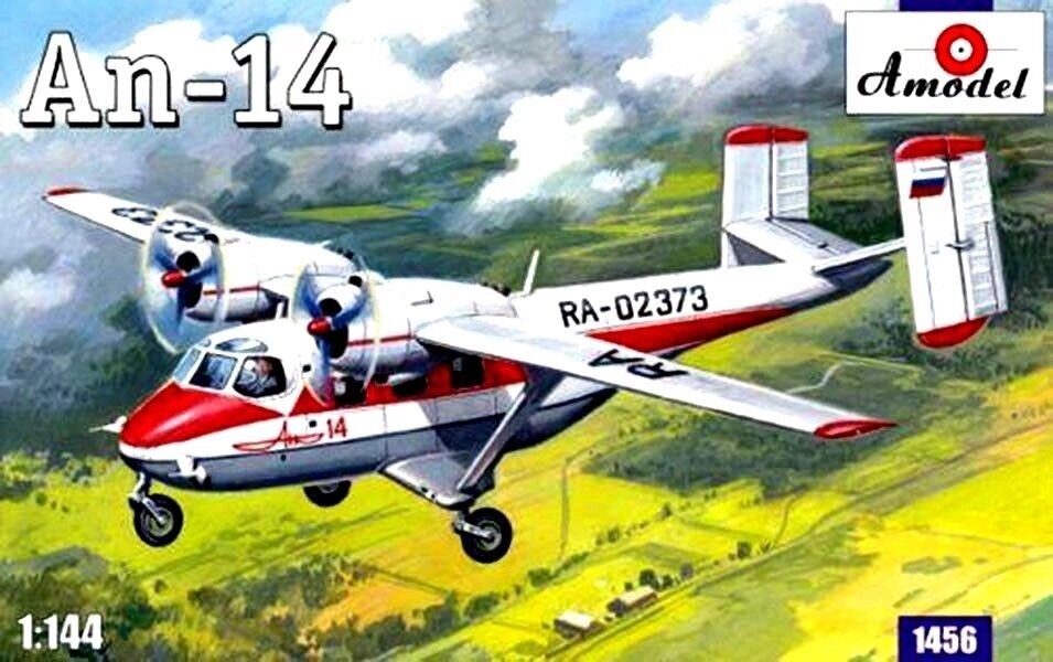 Збірна модель легкого транспортного літака Ан-14 Бджілка. 1/144 AMODEL +1456 від компанії Хоббінет - збірні моделі - фото 1