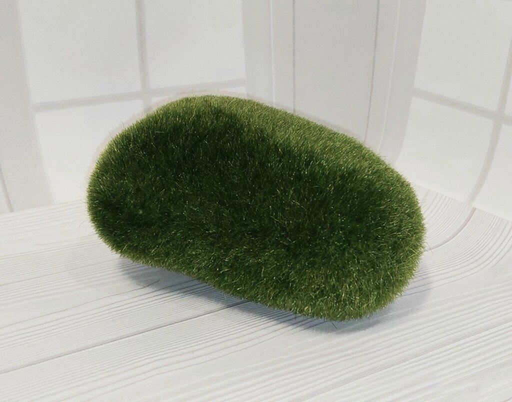 Декор для тераріуму, яскравий зелений камінь з мохом, штучний декор від компанії Шіпістік Shipistik - фото 1