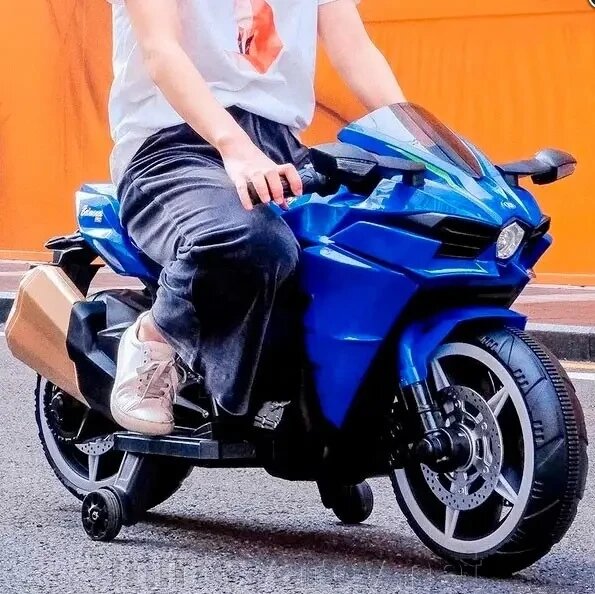 Дитячий електромобіль мотоцикл Bambi M 4877EL-4 на EVA колесах зі шкіряним м'яким сидінням / синій від компанії Мір товарів - фото 1