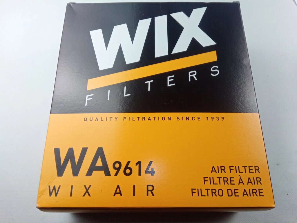 Фільтр повітряний Тойота, WIX (WA9614) (17801-26020) від компанії Автосклад - фото 1