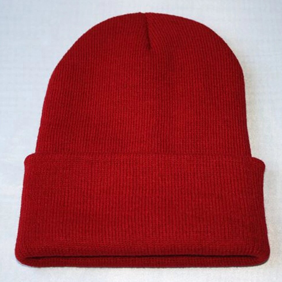 Стильна яскрава шапка Унісекс (червона) - наявність