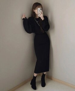 Жіночий костюм кофта зі спідницею чорний 42/44