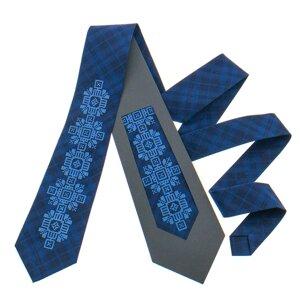 Класична краватка з вишивкою №917