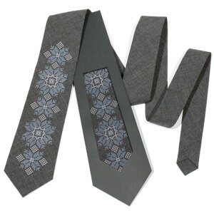Модна вишита краватка №681