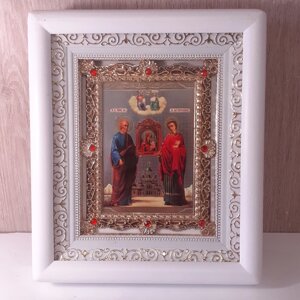 Ікона Визволителька Пресвята Богородиця, лик 10х12 см, у білому дерев'яному кіоті з камінням