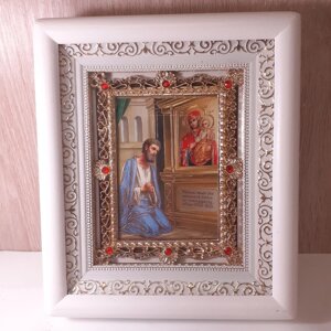 Ікона Несподівана Радість Пресвята Богородиця, лик 10х12 см, у білому дерев'яному кіоті з камінням