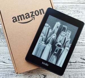 Електронна книга Amazon Kindle Paperwhite 10th Gen 8 GB (Refurbished) дисплей 6 дюймів з підсвічуванням /M22)