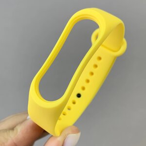 Ремінець для Xiaomi Mi Band 4 силіконовий кольоровий ремінець для фітнес трекера браслета мі бенд 4 жовтий BND