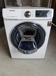 Пральна машина SAMSUNG QuickDriveTM 8 KG / 2020-го року випуску / WW81M642OPW