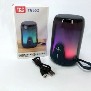 Портативна колонка TG652 5W з RGB підсвічуванням та ремінцем. Колір синій