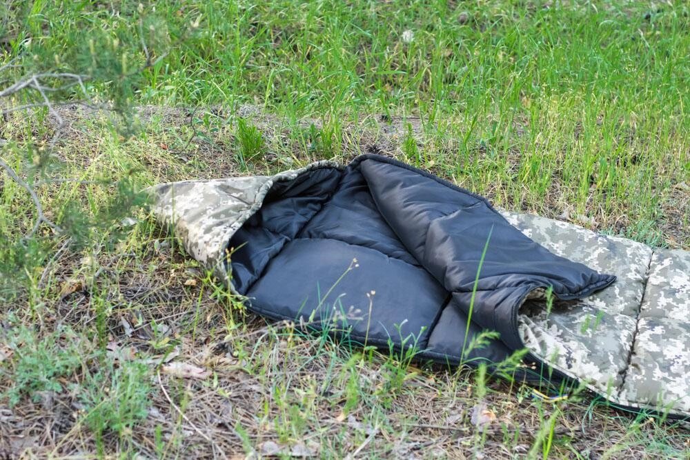 Спальний мішок ЛІТО (ковдра з капюшоном), Піксель, ширина 90 см від компанії Інтернет-магазин  towershop.online - фото 1