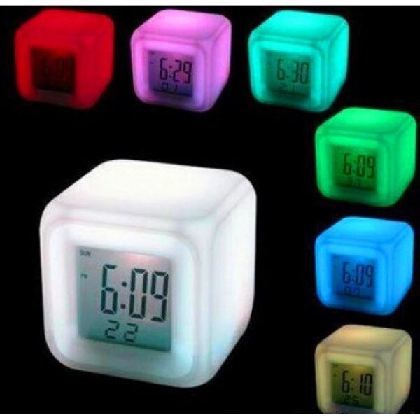 Світловий годинник будильник термометр нічного світла хамелеон від компанії Інтернет-магазин  towershop.online - фото 1