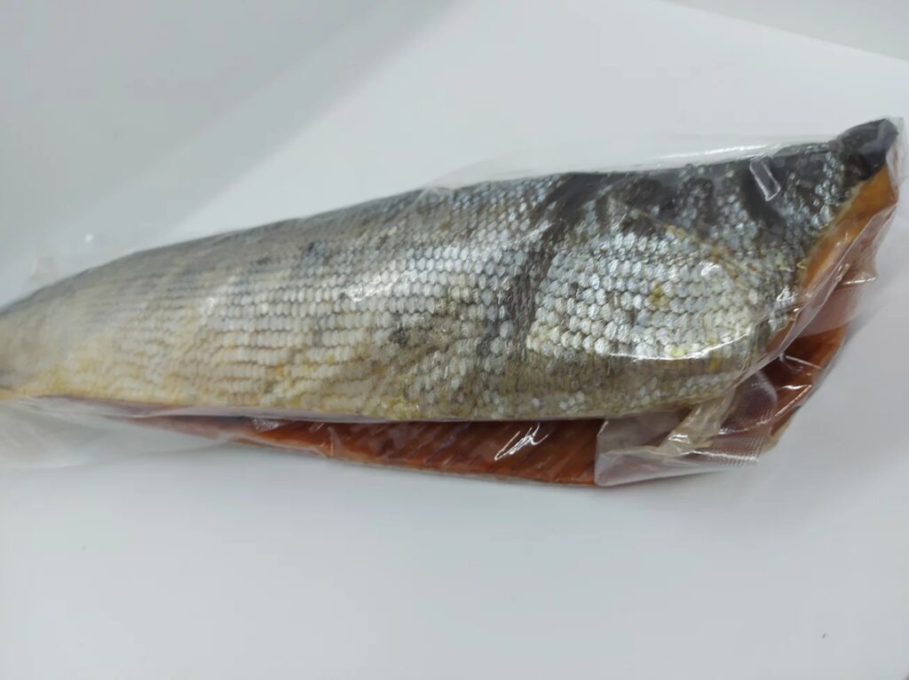 Кижуч рыба холодного копчения  тушка без головы потрошеная ##от компании## Ikrafish_ua - ##фото## 1
