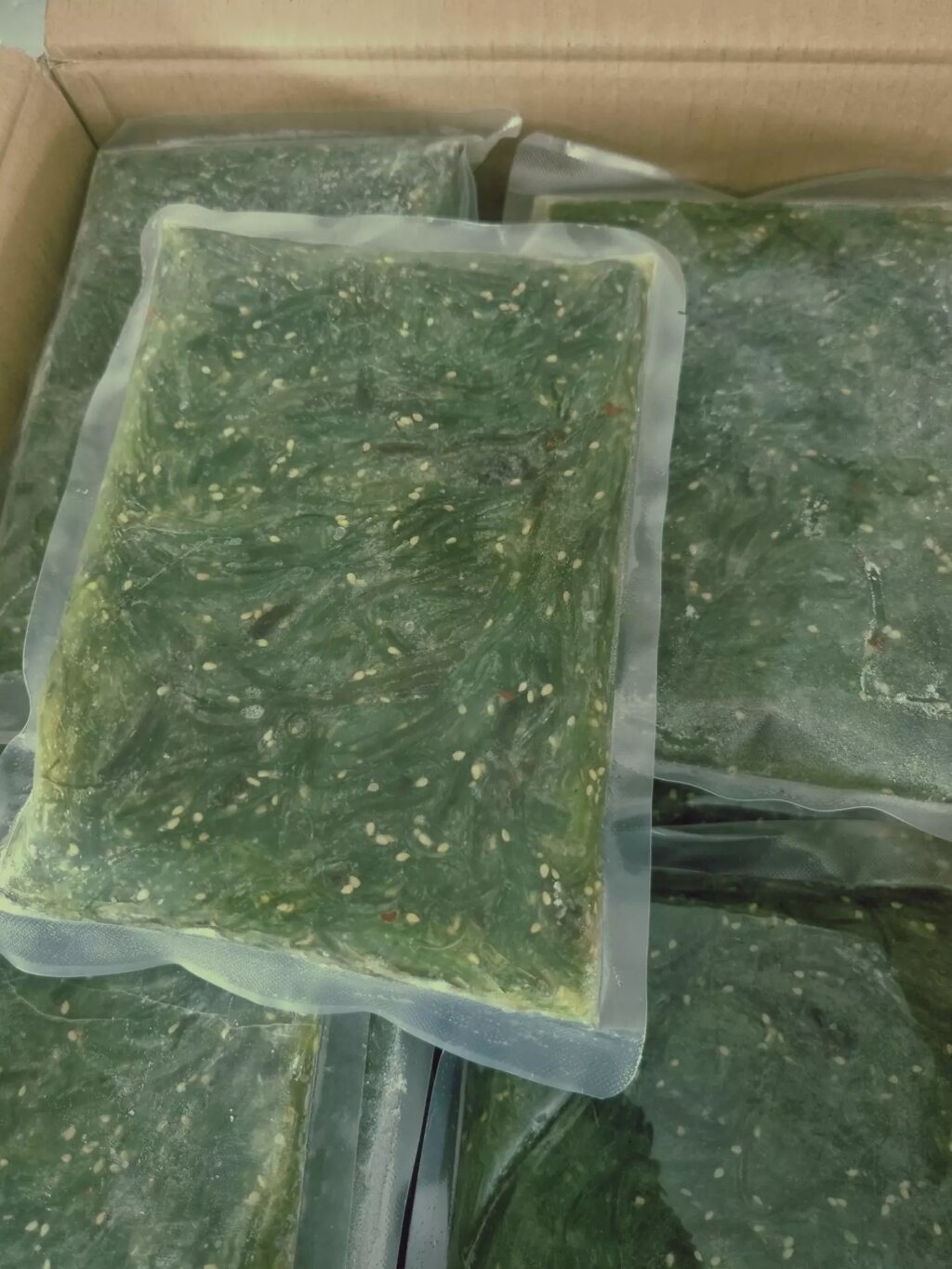 Салат із водоростей Вакаме 500 грам від компанії Ikrafish_ua - фото 1
