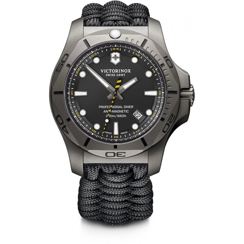 Чоловічий годинник Victorinox Swiss Army I. N. O. X. Professional Diver Titanium V241812 від компанії "Cronos" поза часом - фото 1