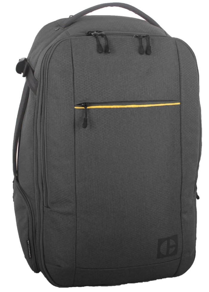 Рюкзак-сумка з відділенням для ноутбука CAT Code 83766;01 чорний від компанії "Cronos" поза часом - фото 1