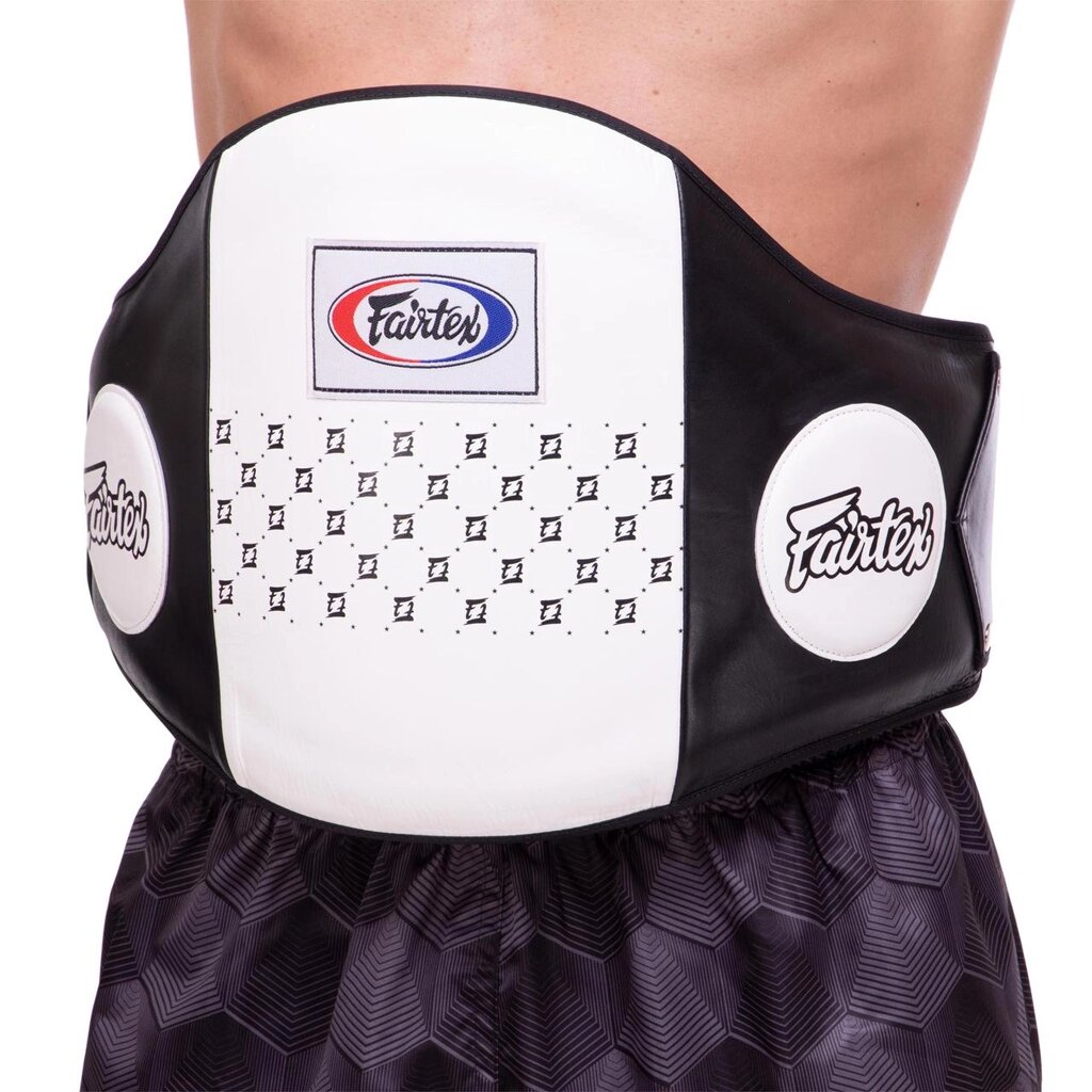 Пояс тренера шкіряний FAIRTEX BPV1 чорний-білий від компанії DROPT - інтернет-магазин гуртової та роздрібной торгівлі - фото 1