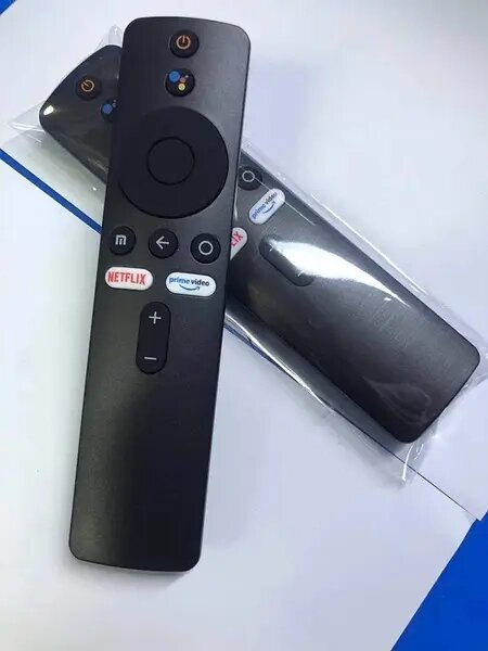 Пульт для приставки Xiaomi  MI TV STICK з мікрофоном XMRM-006A від компанії експерт - фото 1