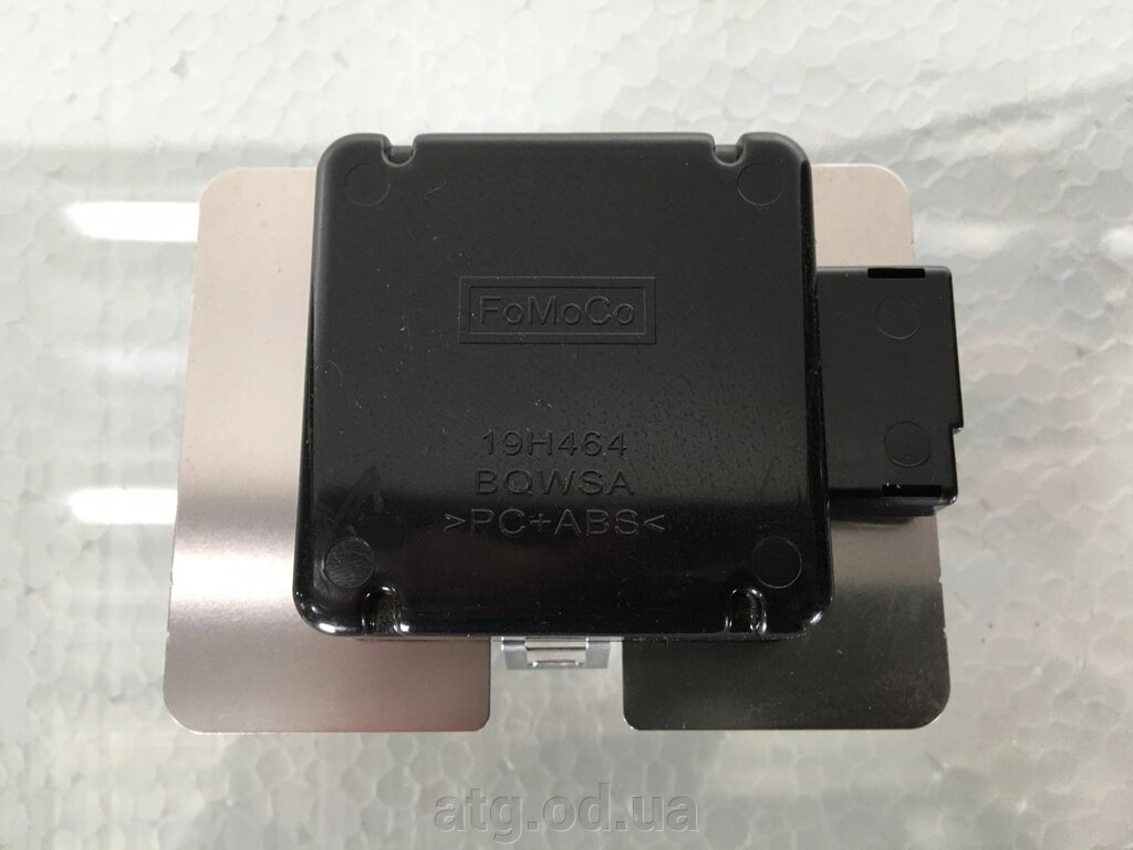 Антена GPS-навігатор Ford Explorer 16-19 FB5T19H464AB оригінал від компанії ATG-Parts - запчастини кузова та оптика - фото 1