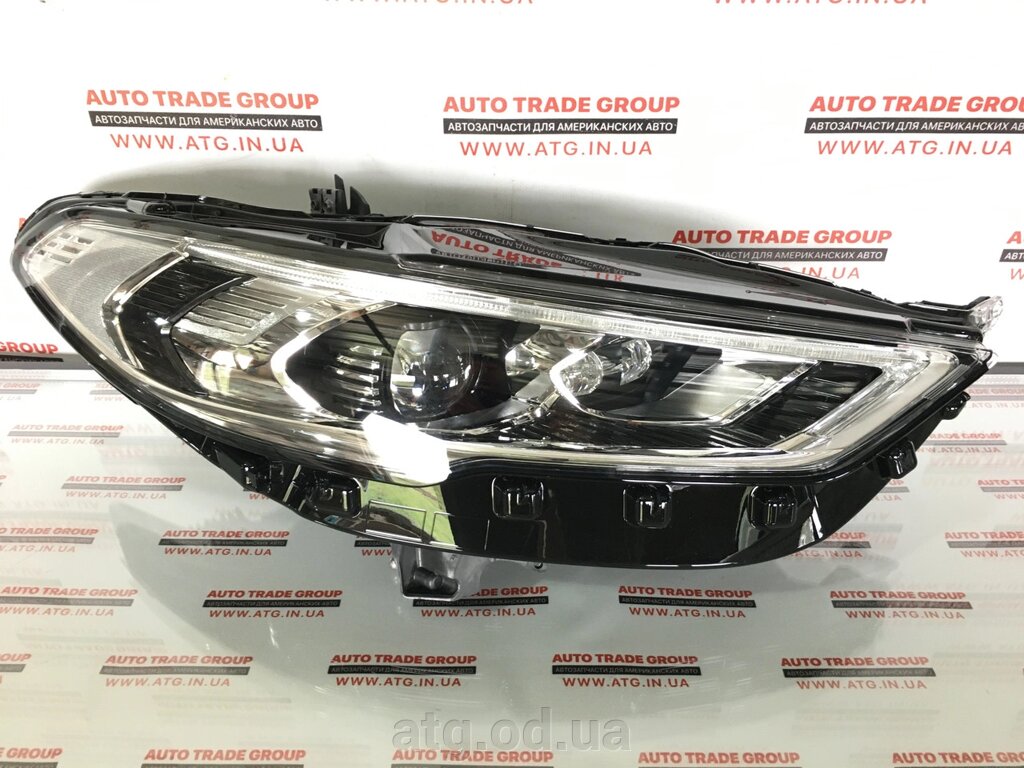 Фара передня LED з білим куточком ПРАВА FORD FUSION/MONDEO 2017 HS7Z 13008-F від компанії ATG-Parts - запчастини кузова та оптика - фото 1