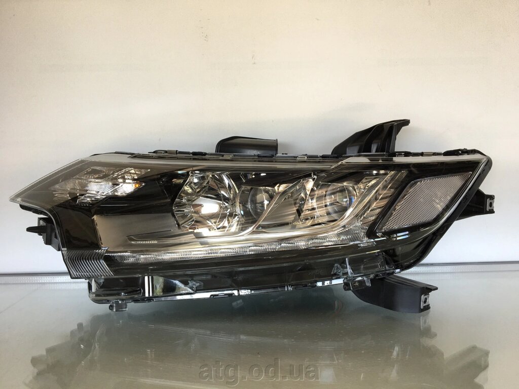 Фара Mitsubishi Outlander 2016 2 лінзи + led ліва 8301C979 від компанії ATG-Parts - запчастини кузова та оптика - фото 1