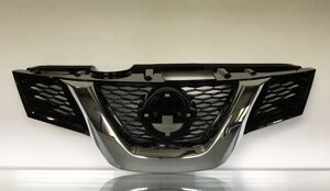 Решітка радіатора grill Nissan Rogue / x-trail 2014-2016 623104BA0B