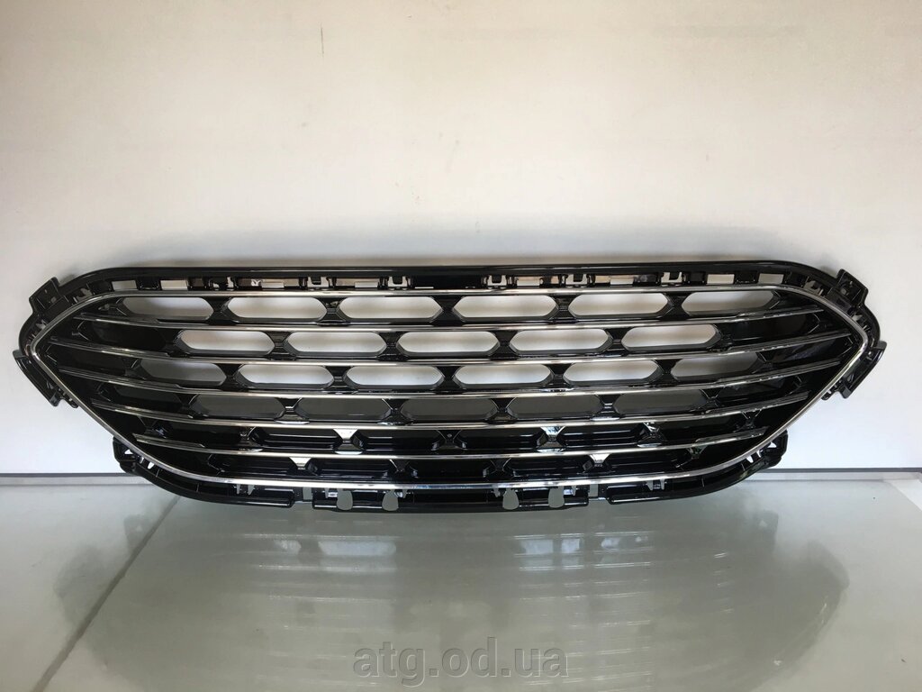 Решітка радіатора grill Ford Escape MK4 2019-2022 сітка чорна +хром  LJ6Z-8200-CA від компанії ATG-Parts - запчастини кузова та оптика - фото 1