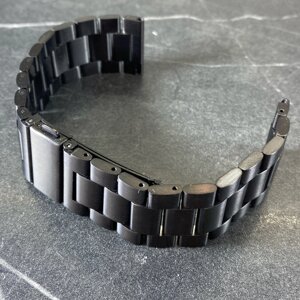 Металевий браслет для смарт годинника 22мм чорний матовий ремінець для Smart Watch з нержавіючої сталі