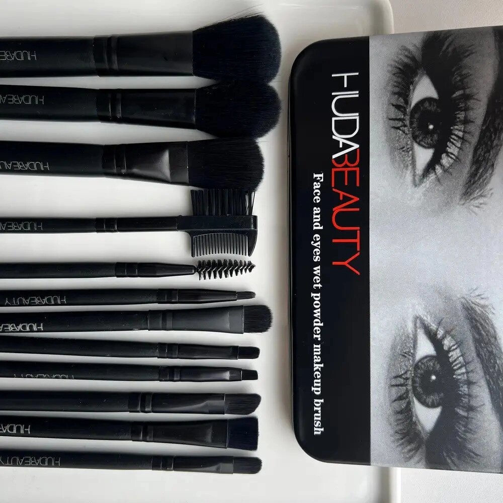 Набір пензлів HUDA BEAUTY face and eyes wet powder makeup brush 12 шт., Пензлі для макіяжу від компанії Show Market - фото 1