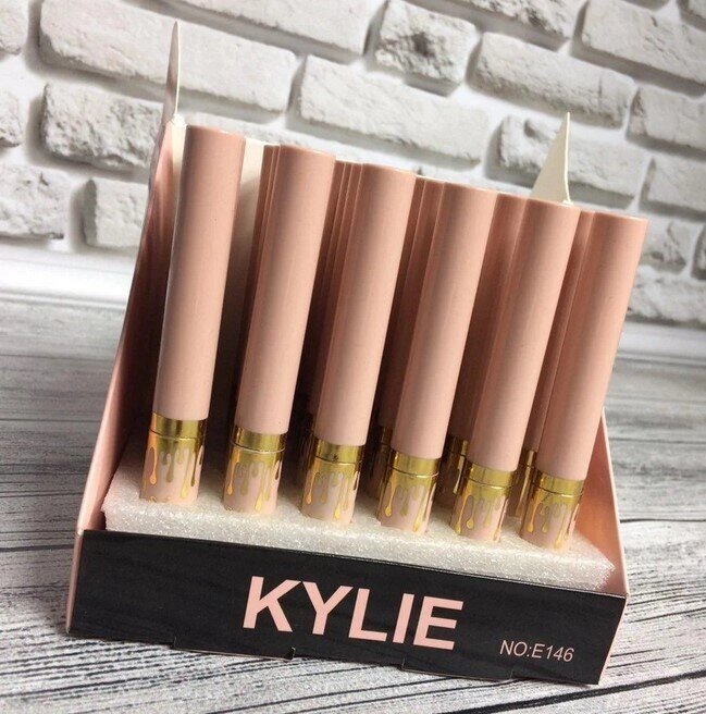 Рідка підводка для повік KYLIE Waterproof Eyeliner, Підводка для стрілець, Лайнер для очей від компанії Show Market - фото 1