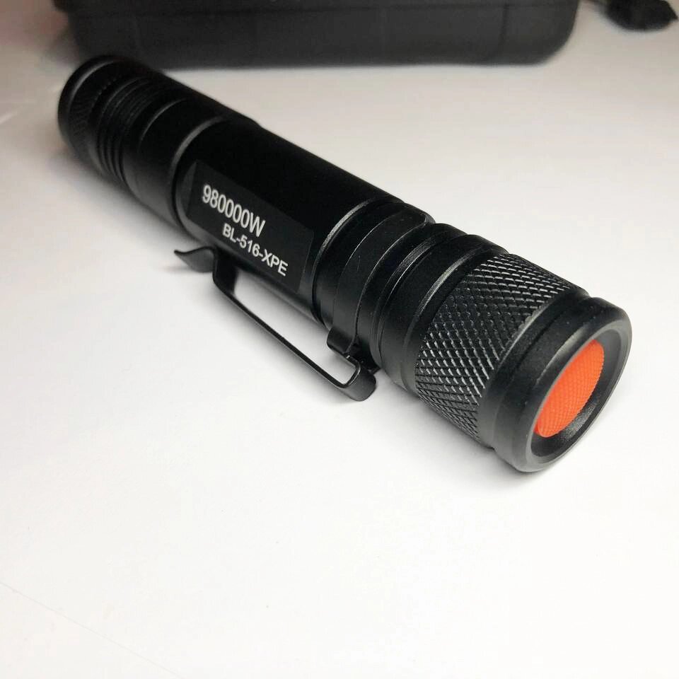 Тактичний ліхтарик Bailong BL-516-XPE від компанії Магазин електрики промислових товарів та інструментів - фото 1