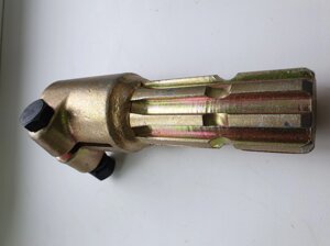 Перехідник карданного валу (втулка 30 мм, вал 8 шліців) цинк