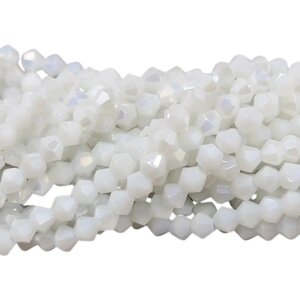 Кришталеві намистини (Біконус) 4 мм упаковка 95-100 шт, колір - білий матовий з переливом