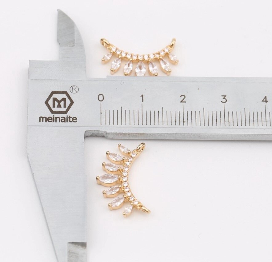 Конектор для прикрас, 2*0.8 см. контур - метал покритий мідью, камінь циркон від компанії Tolanis - фото 1