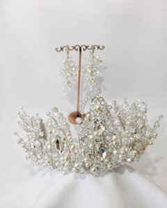 Весільний комплект прикрас, діадема і сережки-грона c перлами