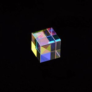Світловий високоякісний скляний оптичний куб призма 20x20x20 мм (AH0042_2)