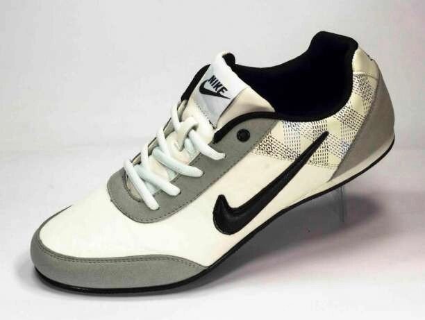 Кросівки Nike білі - відгуки