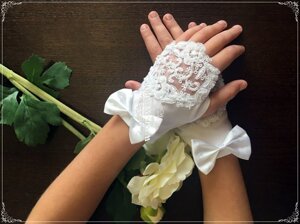 Весільні рукавички